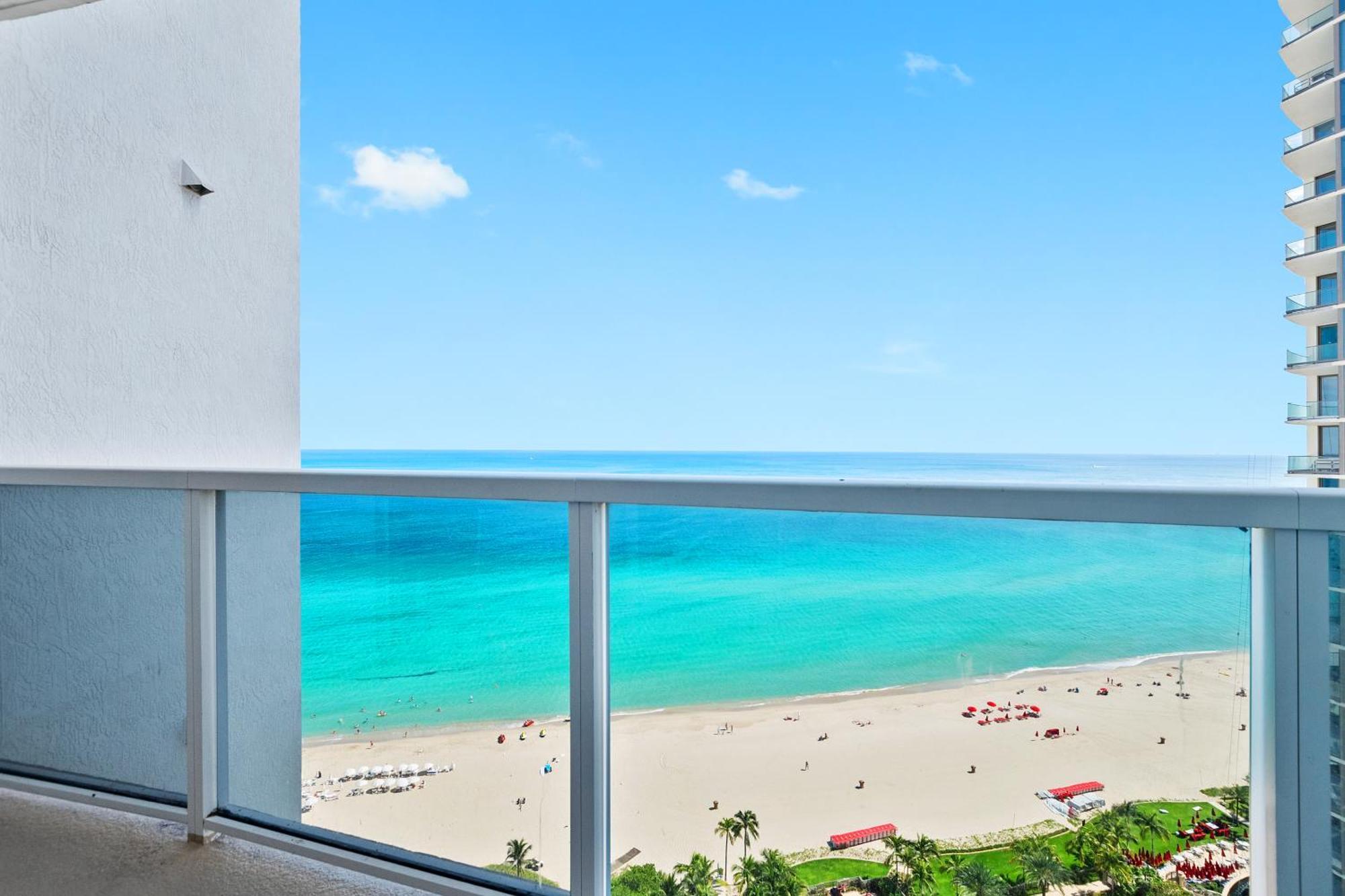 Trump International Deluxe 2 Queen Bed Ocean Front Sunny Isles Beach Exteriér fotografie